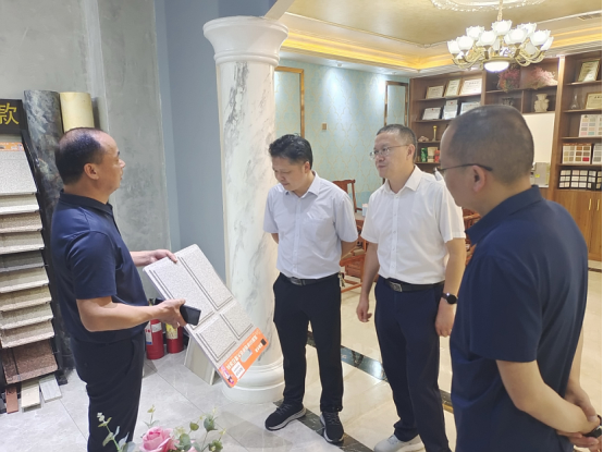 20230531 流派水漆｜江西上犹县委领导莅临流派绿色环保涂料考察指导(1)201.png