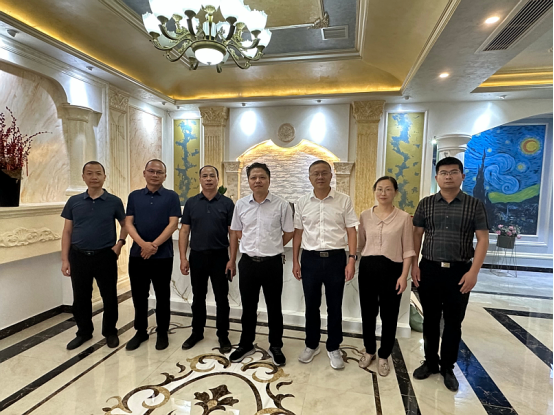 20230531 流派水漆｜江西上犹县委领导莅临流派绿色环保涂料考察指导(1)455.png